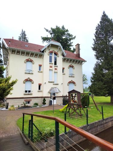 Château de Beauménil, paisible et familial