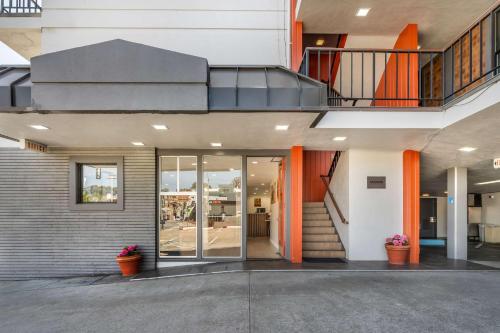 La Luna Inn, Ascend Hotel Collection Image
