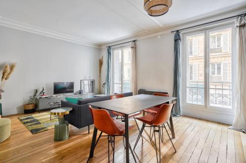 GuestReady - Gateway to Parisian Delight