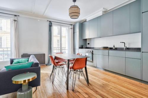 GuestReady - Gateway to Parisian Delight