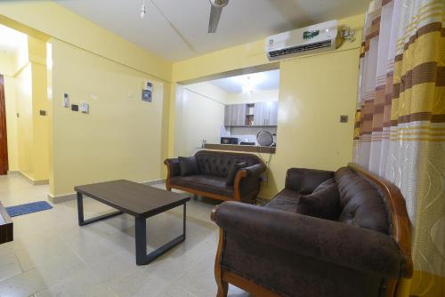 Zona de estar de MAXIMILIAN HOMES