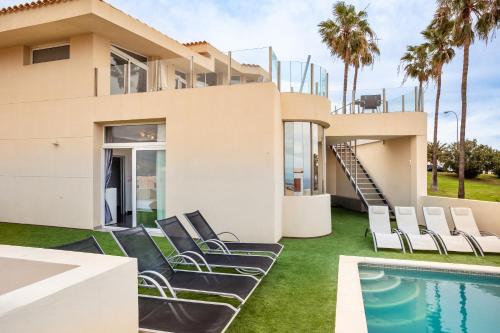 Villa Olbia Charming Infinity Pool sea view