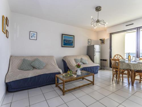 Apartment Les Roches Marines-3 by Interhome