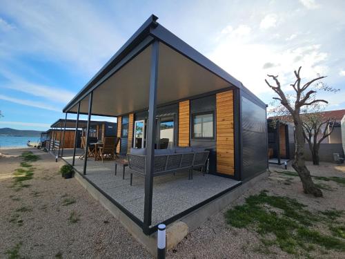 INNOVA TravelVir MobHome Mint