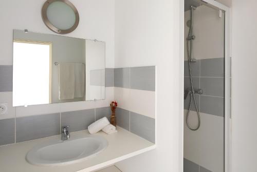 Ένα μπάνιο στο Appart Hotel Corte HR