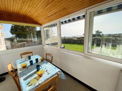 Gallery image of BAIE COTTAGE - Jardin aperçu baie, Wifi - D189 in Plouharnel