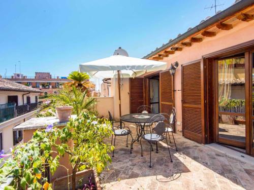 Apartment Charming Terrace by Interhome
