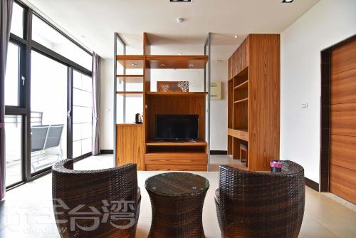 Captain Ou Homestayにあるテレビまたはエンターテインメントセンター