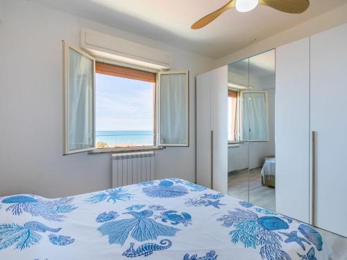 Кровать или кровати в номере Apartment Francea e Mauro by Interhome