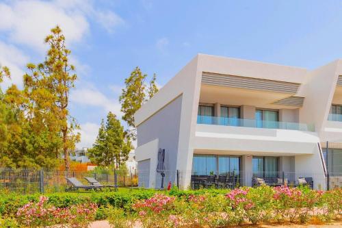 Eden House Chaparral Golf