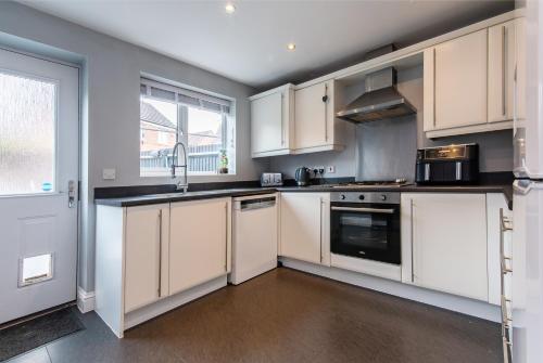 Gallery image of Charming Family Retreat - 3 Bed Home in Bingham in Bingham