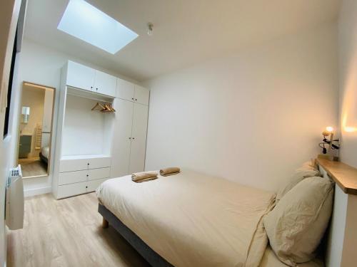 เตียงในห้องที่ Casa Gardot