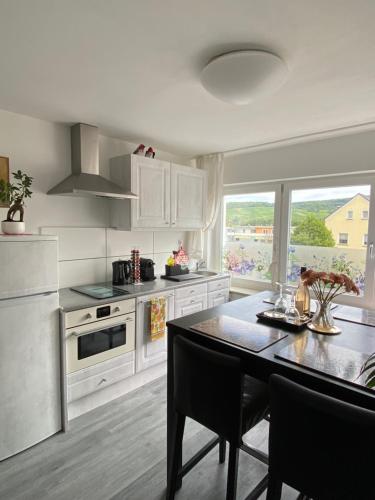 Køkken eller tekøkken på Unterkunft am Rotweinwanderweg