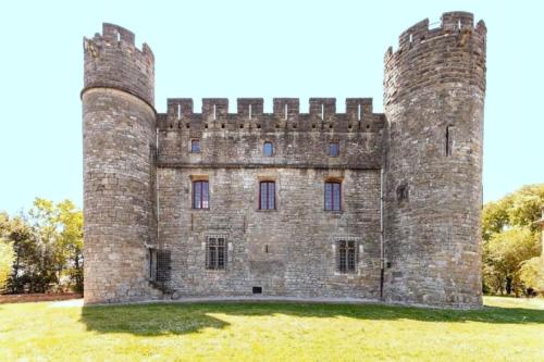 Appartement spacieux avec deux chambres au Château