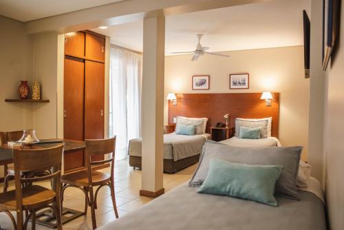 Postel nebo postele na pokoji v ubytování DonSuites