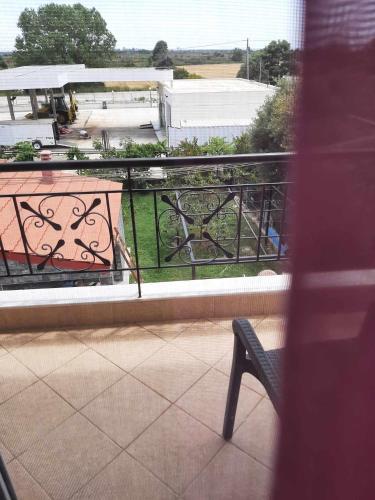 Balkón nebo terasa v ubytování eleni house near Asprovalta Ν3