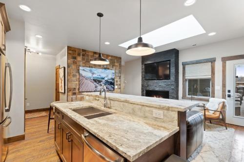Φωτογραφία από το άλμπουμ του Central Loft 303 σε Whitefish