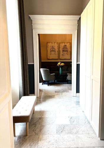 Via Veneto Luxury House