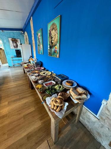 Đồ ăn tại/gần lều trại sang trọng