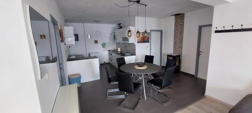 Apartments Dana