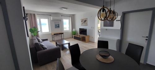 Apartments Dana