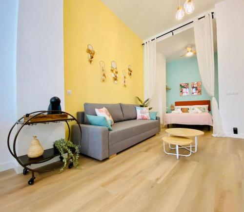 Beautiful and Charming Loft in Russafa SOHO