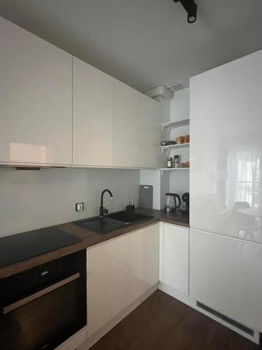 Η κουζίνα ή μικρή κουζίνα στο Apartament Giulia