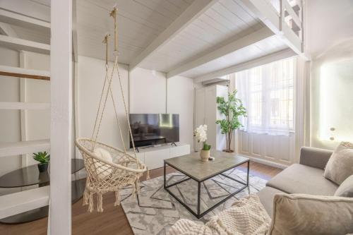 Central Cozy & Dream Home next to the Famous Synagogue