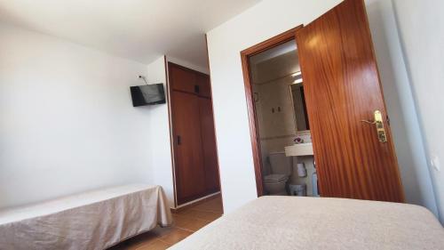 Gallery image of Hostal Jadraza in Zahara de los Atunes