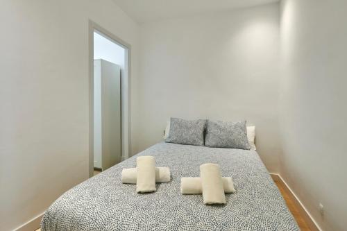 Vibrant and modern apartment