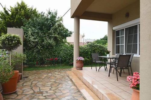 Avenue Luxury Home
