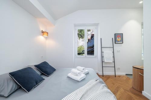 FEEL HOME - VISTA Di PORTU