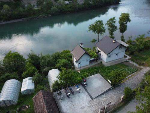 an overhead view of a house next to a river at Prenoćište na Drini Foča in Foča