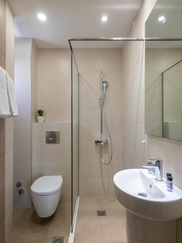 Koupelna v ubytování Athinaiko Hotel