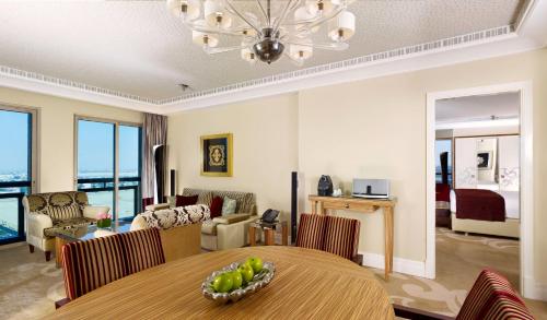 Televisyen dan/atau pusat hiburan di Intercontinental Cairo Citystars by IHG