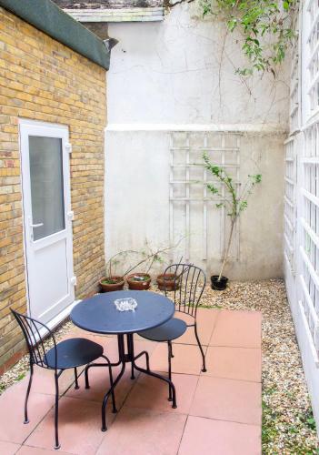 Central London Apartment - Great Location photo 79
