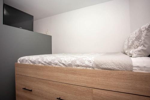 Μike's Corner Apartment
