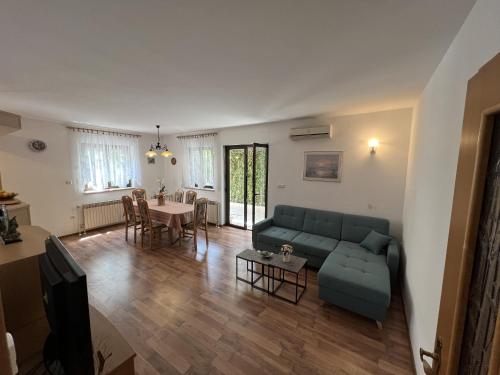 Apartments with parking space Dramalj, Crikvenica - 23261