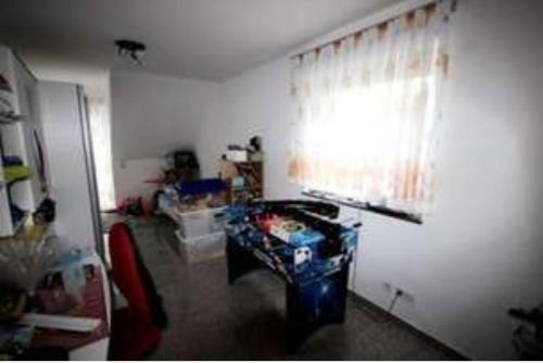Imagine din galeria proprietății Privat Zimmer inkl eigenem Bad WC TV kostenlosem WiFi auf einer Etage Waschmaschine Trockner gegen Entgelt Nutzbar Bertrandt IBM 4 Minuten Mercedes 8 Minuten Universität Stuttgart 16 Minuten Universität Tübingen 28 Minuten Ein Lidl 140 Meter în Ehningen