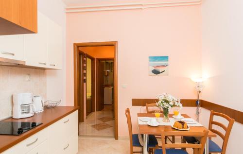 Nice apartment Michelle