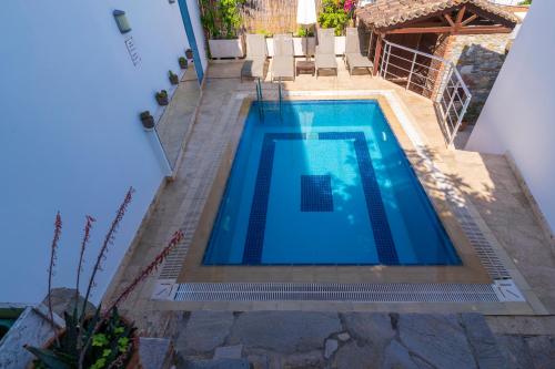 Kolam renang di atau dekat dengan Ionia House