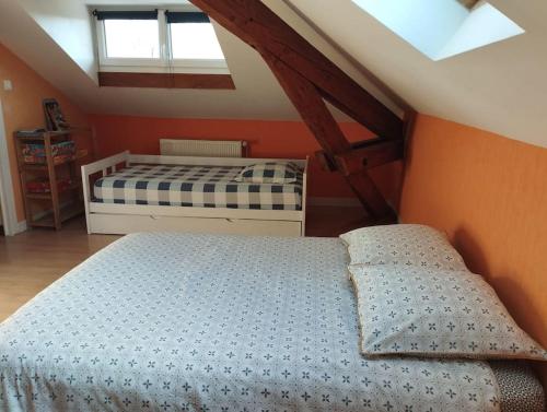 Photo de la galerie de l'établissement Authentique, vintage, harmonieux et wifi rapide, à Uriménil