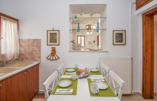 Gambar di galeri bagi Leandros Private House Near Shipwreck Beach by "elite" di Maryiés