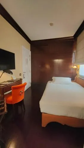 Hotel L'Orologio Firenze - WTB Hotels photo 37