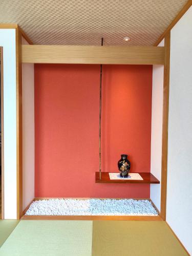 Imagen de la galería de White House Guesthouse, en Shiraoi
