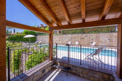 Swimmingpoolen hos eller tæt på Como Lake Modern Apartament Ulivi