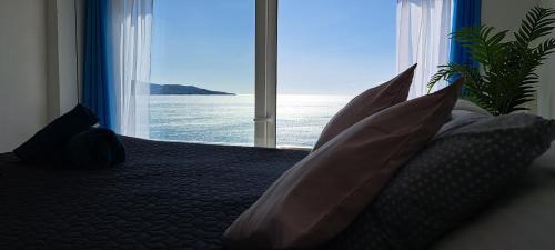 Estudio en primera línea de mar