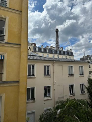 Eiffel Playcation photo 7