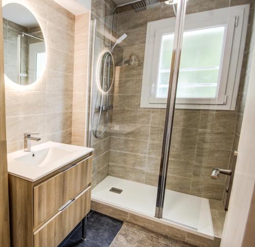 Suite T5 Rennes Gare - Parking privé gratuit