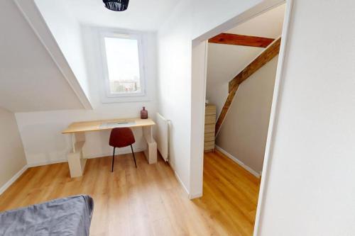 Photo de la galerie de l'établissement Verdun - Appartement 4 chambres, au Havre